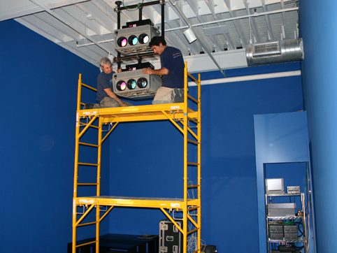 Scaffold-assisted gallery installation